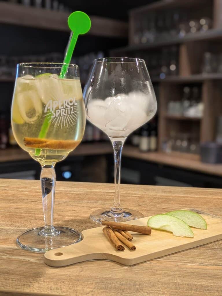 Notre nouveau Cocktail Le pétillant pomme-cannelle (6)